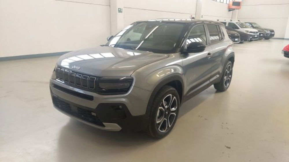 Jeep Avenger nuova a Brescia (5)