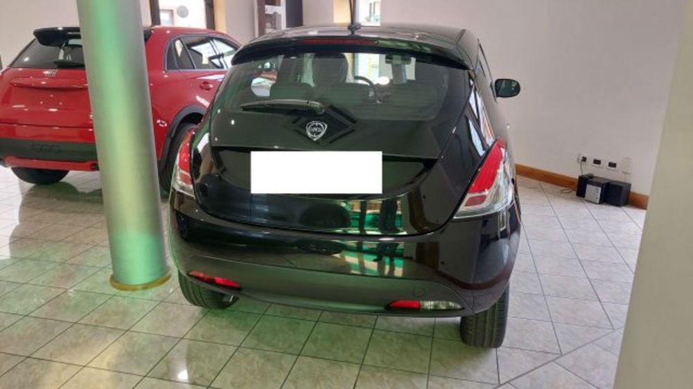 Lancia Ypsilon nuova a Brescia (3)