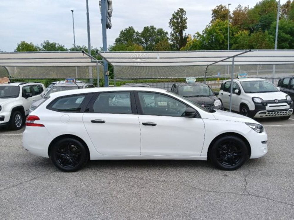 Peugeot 308 SW usata a Brescia (4)