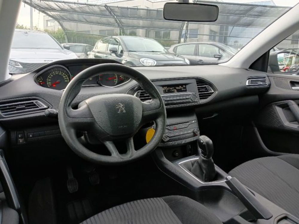 Peugeot 308 SW usata a Brescia (6)