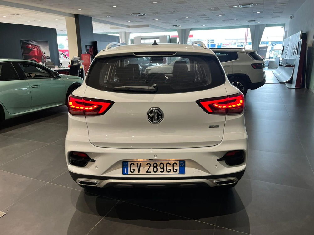 Mg ZS nuova a Milano (8)