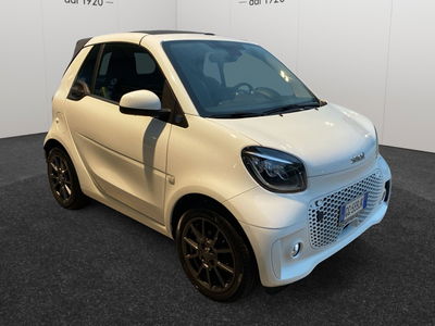 smart Fortwo Cabrio EQ cabrio Prime  del 2021 usata a Pescara