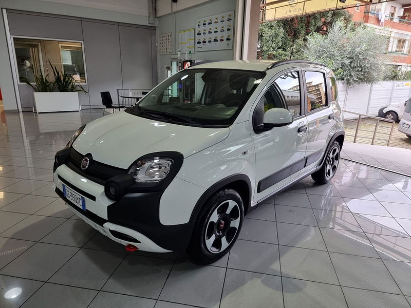 Fiat Panda Cross Cross 1.0 FireFly S&amp;S Hybrid  del 2024 usata a Prato