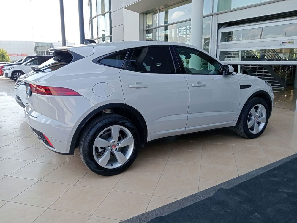 Jaguar E-Pace usata a Firenze (6)