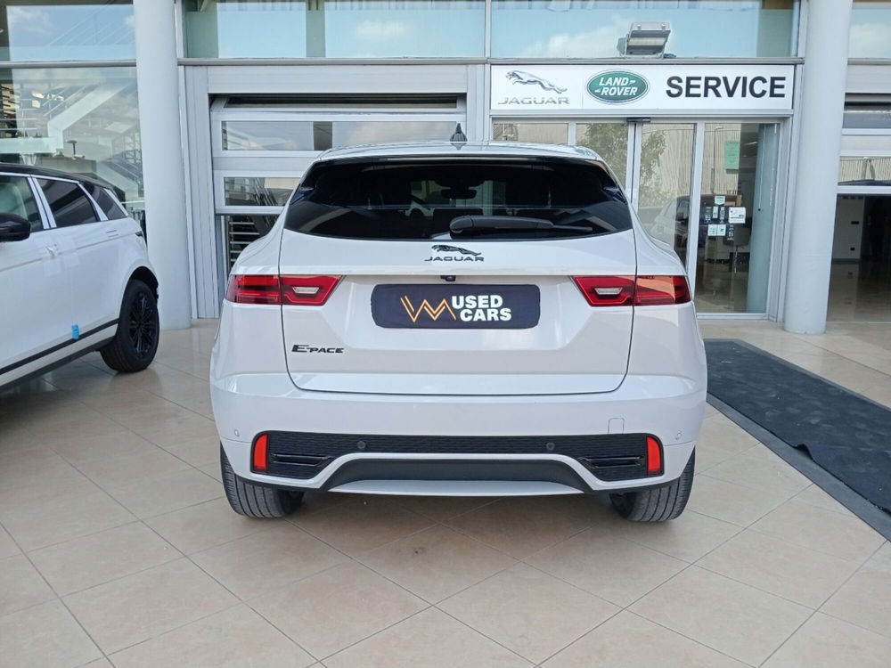 Jaguar E-Pace usata a Firenze (7)