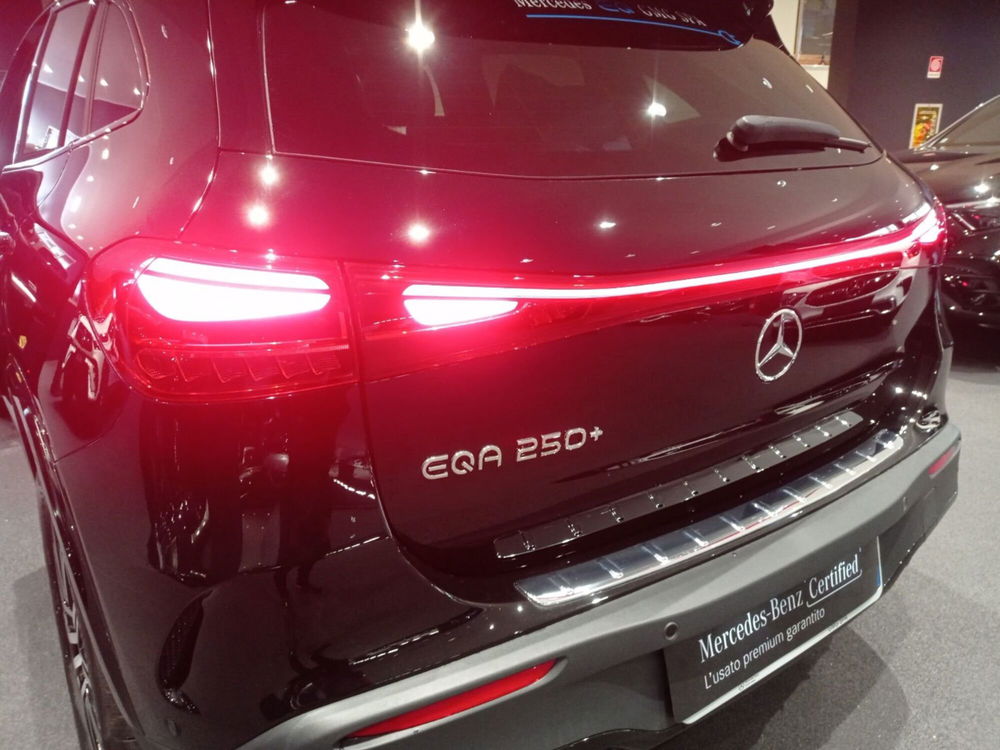 Mercedes-Benz EQA usata a Firenze (9)