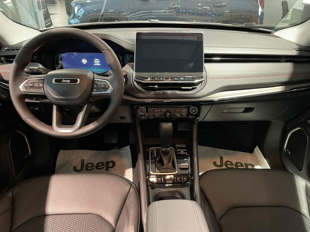 Jeep Compass nuova a Ancona (10)