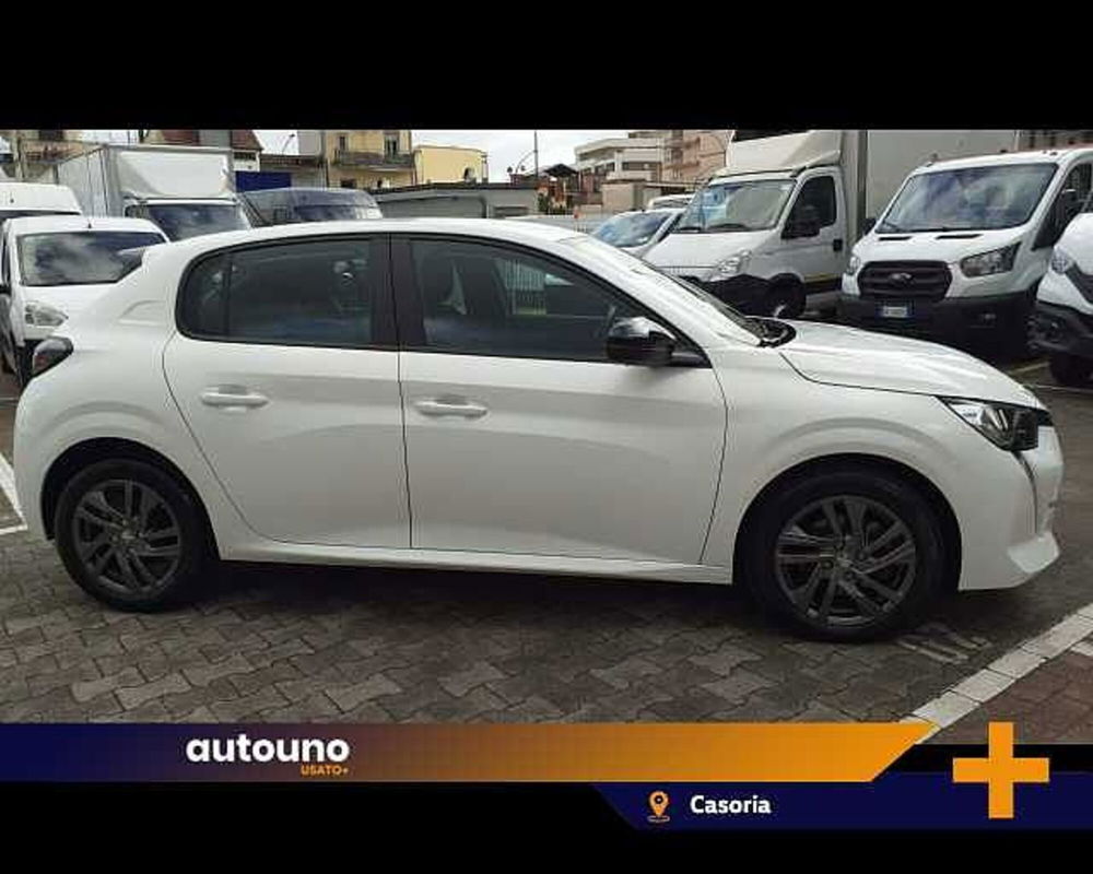 Peugeot 208 usata a Napoli (4)