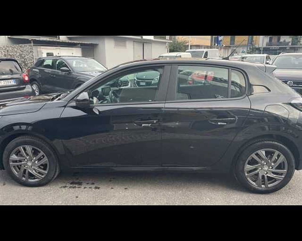 Peugeot 208 usata a Napoli (2)