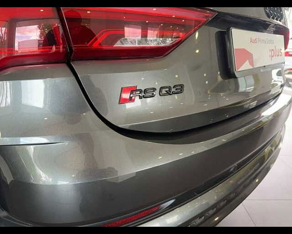 Audi RS Q3 Sportback usata a Roma (12)