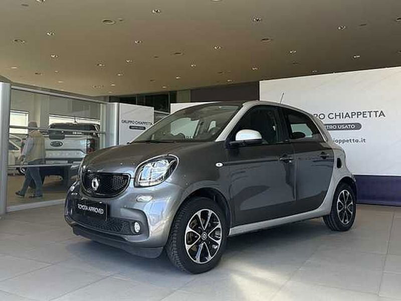 smart forfour forfour 70 1.0 Passion  del 2016 usata a Rende