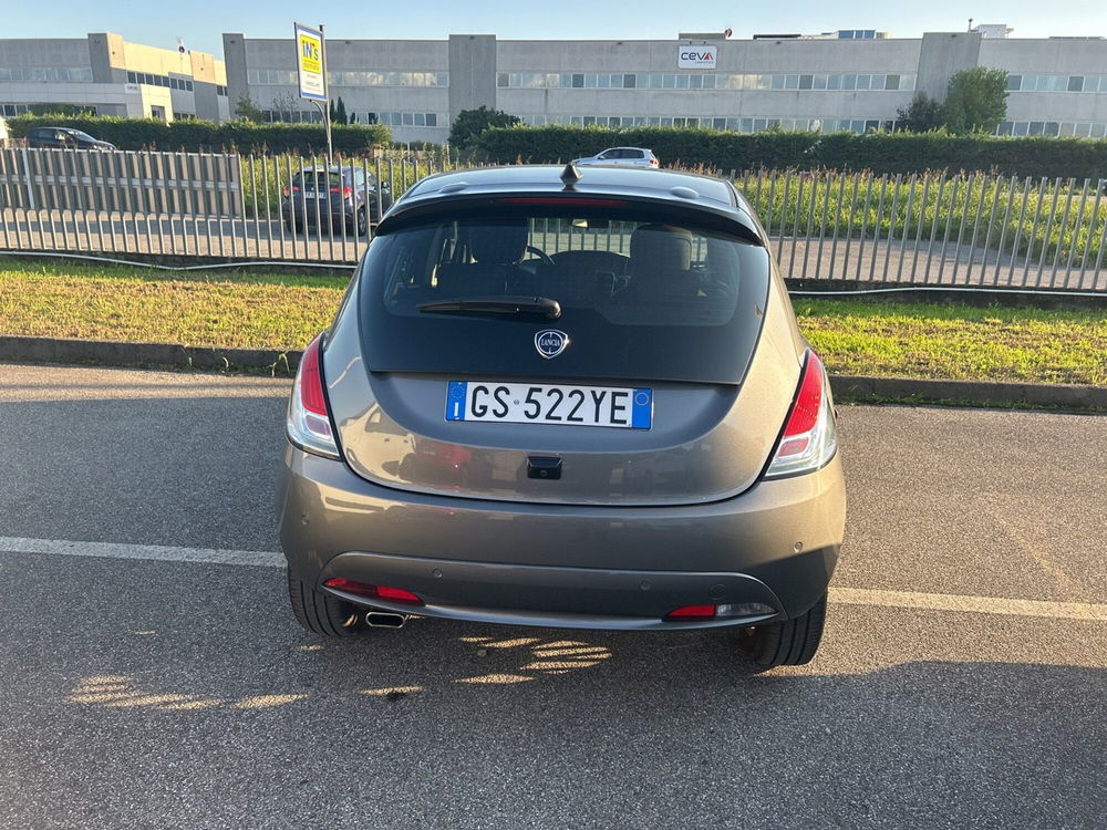 Lancia Ypsilon usata a Bergamo (4)