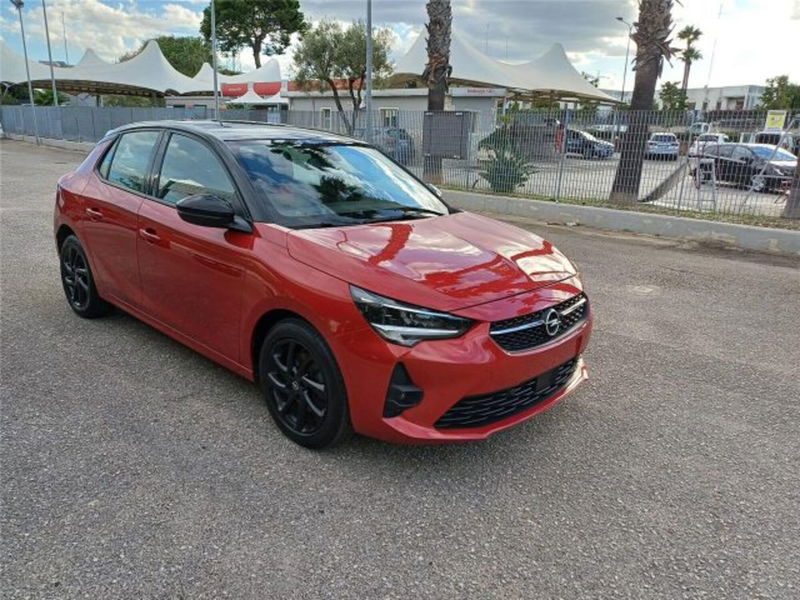 Opel Corsa 1.5 D 100 CV GS Line  del 2021 usata a Bari