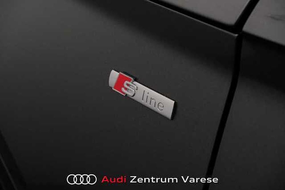 Audi Q5 Sportback usata a Varese (17)