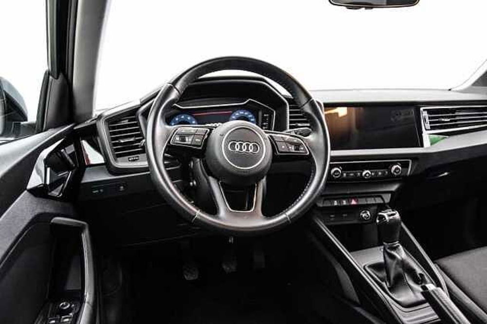 Audi A1 Sportback usata a Varese (9)