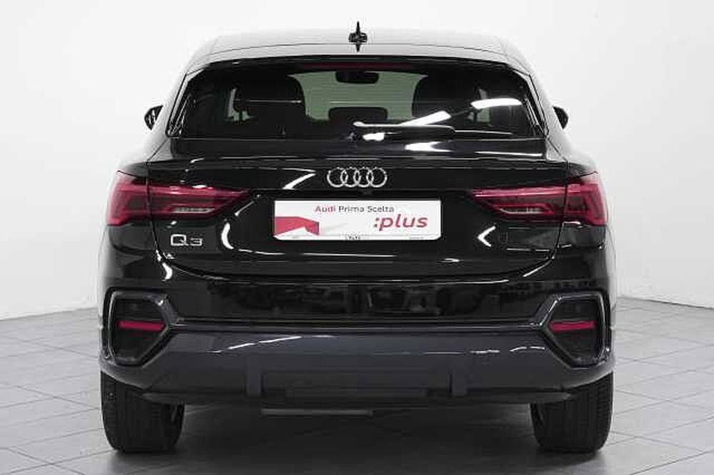 Audi Q3 Sportback usata a Como (4)