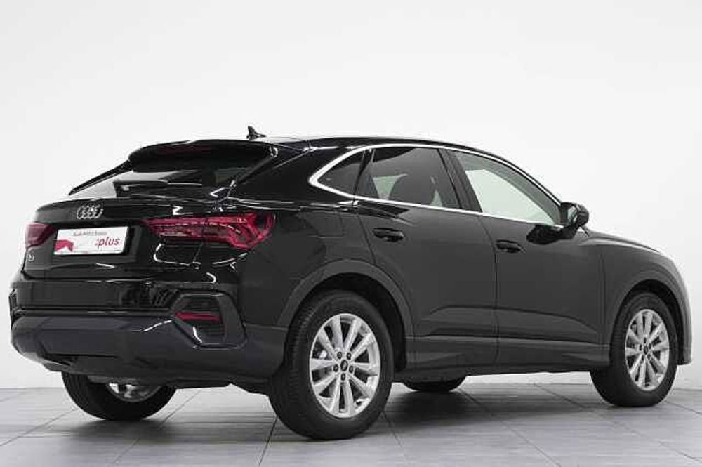 Audi Q3 Sportback usata a Como (5)