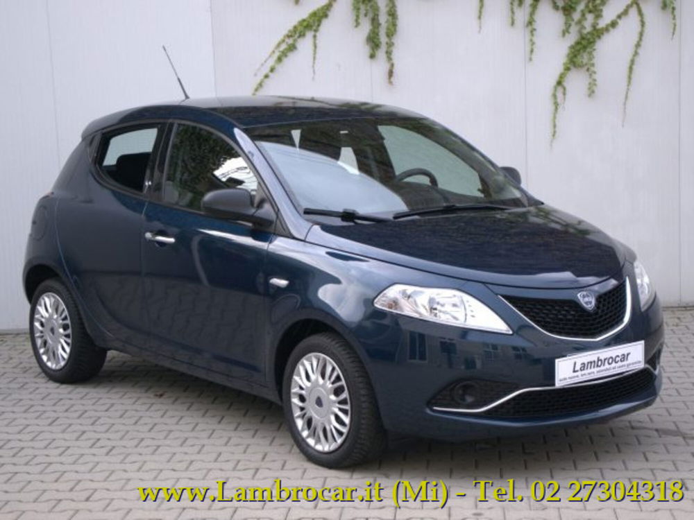 Lancia Ypsilon usata a Milano