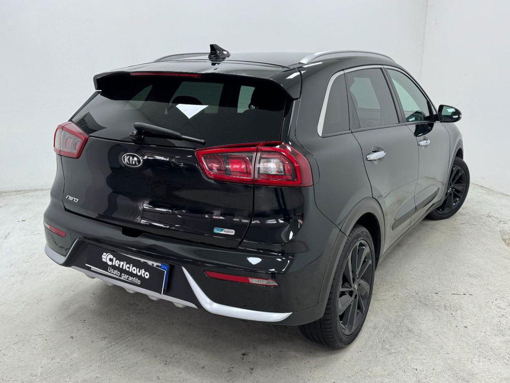 Kia Niro usata a Como (2)