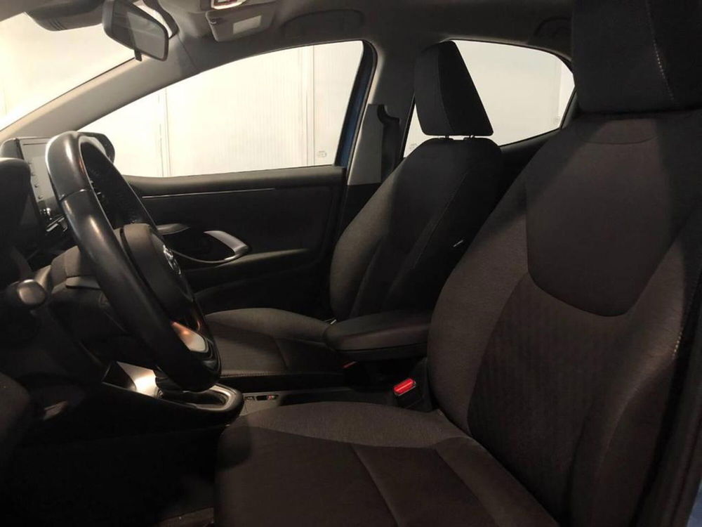 Toyota Yaris Cross usata a Torino (11)