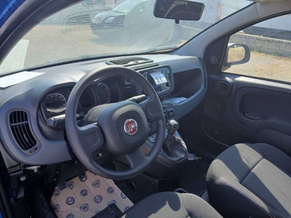 Fiat Panda Cross nuova a Lecce (13)