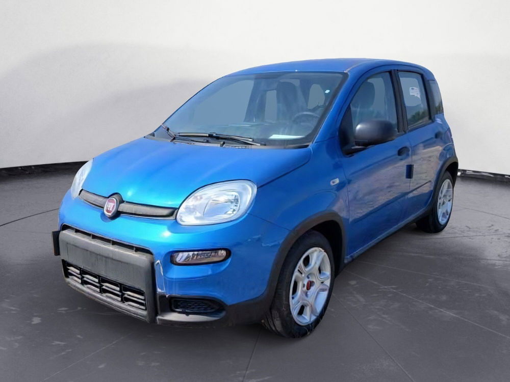 Fiat Panda Cross nuova a Lecce