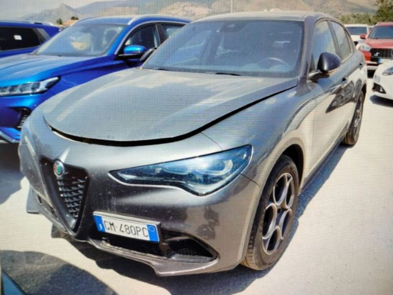 Alfa Romeo Stelvio 2.2 t Sprint Q4 210cv auto del 2023 usata a Cesena