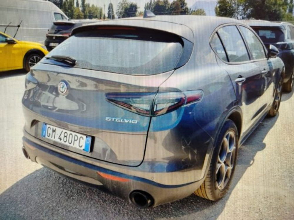 Alfa Romeo Stelvio usata a Forlì-Cesena (3)