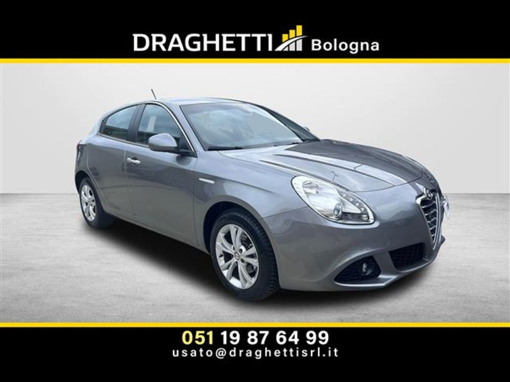 Alfa Romeo Giulietta usata a Bologna (2)