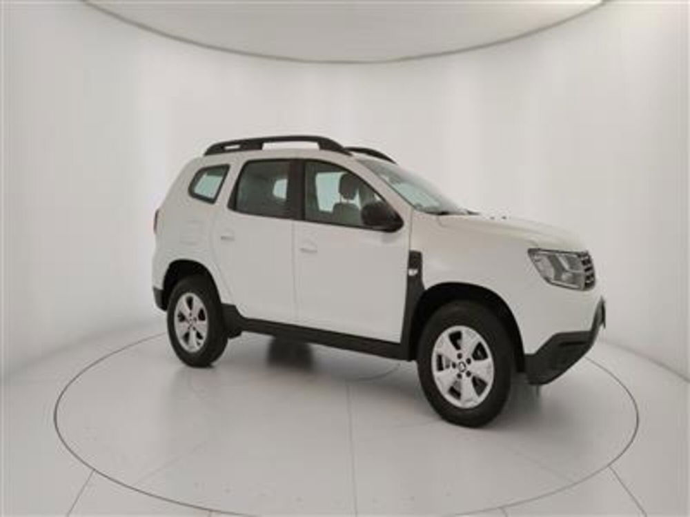 Dacia Duster usata a Bari (10)