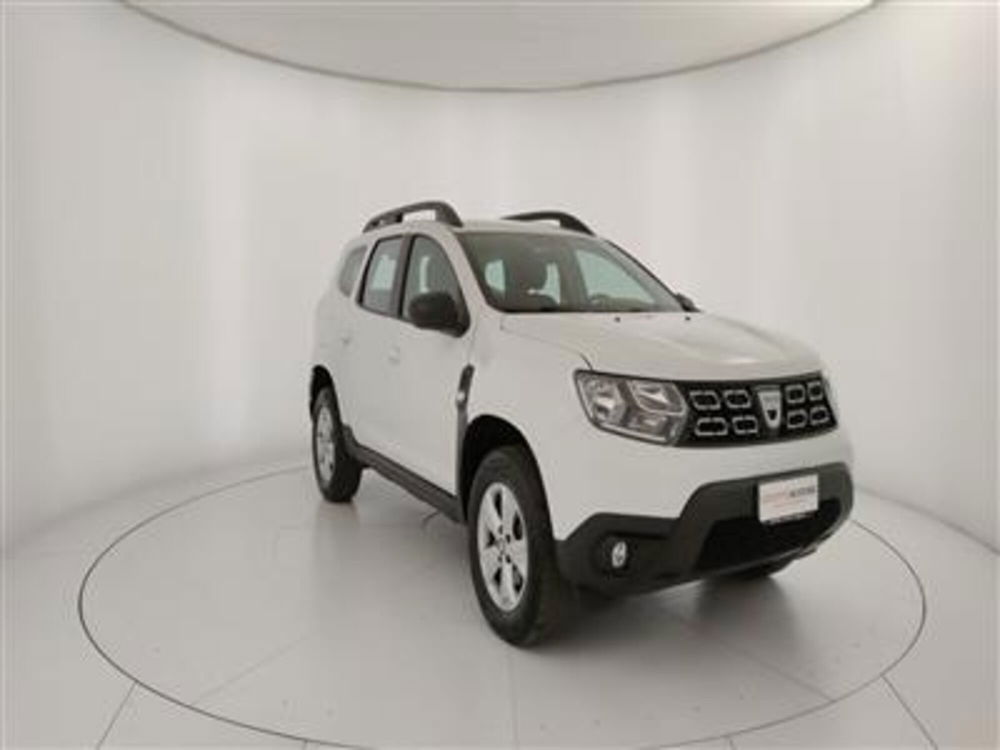 Dacia Duster usata a Bari (11)