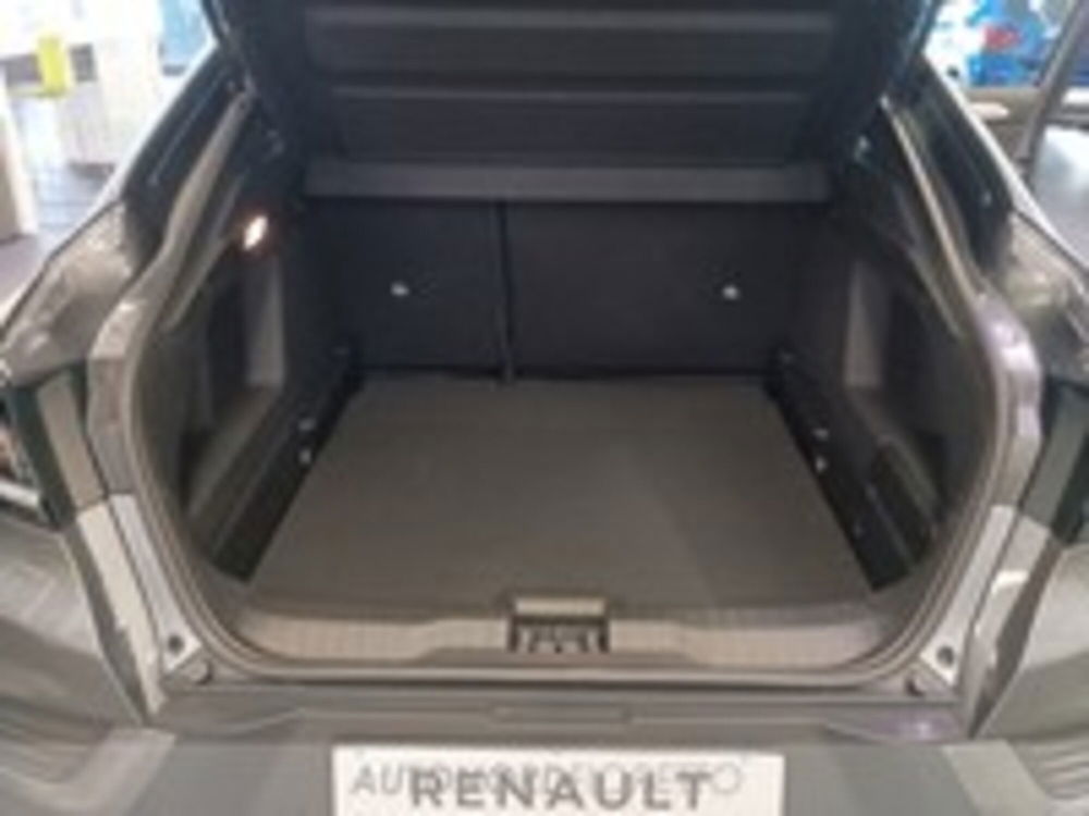 Renault Arkana nuova a Pordenone (8)