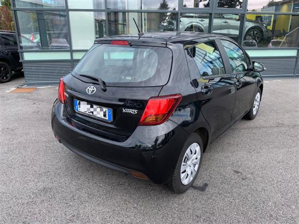 Toyota Yaris usata a Asti (7)