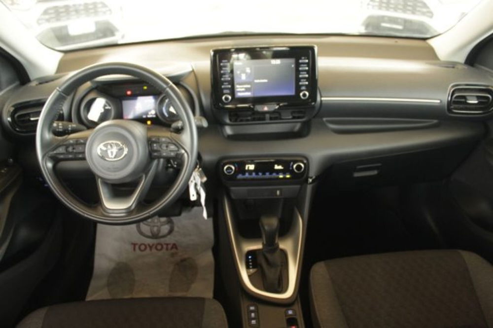 Toyota Yaris Cross usata a Roma (9)