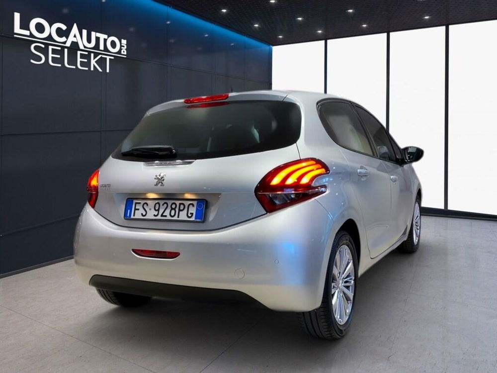 Peugeot 208 usata a Torino (3)