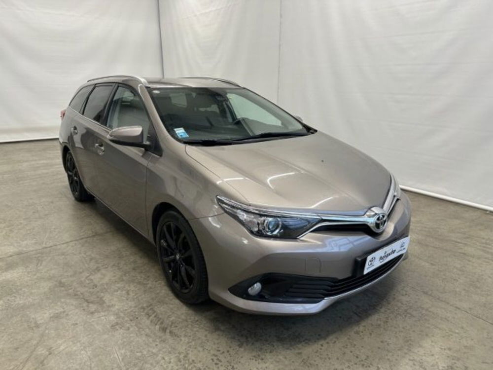 Toyota Auris Station Wagon usata a Cuneo (2)