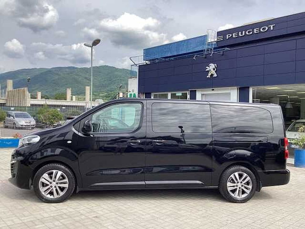 Peugeot Traveller usata a Roma (2)