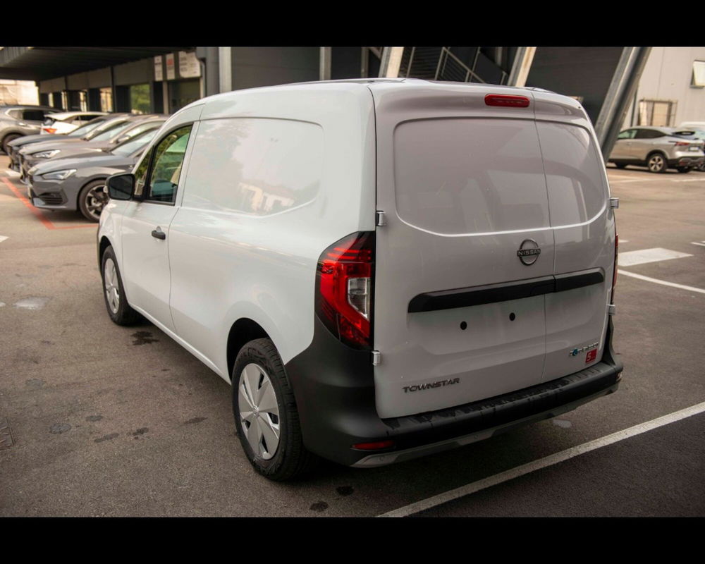 Nissan Townstar nuova a Treviso (4)