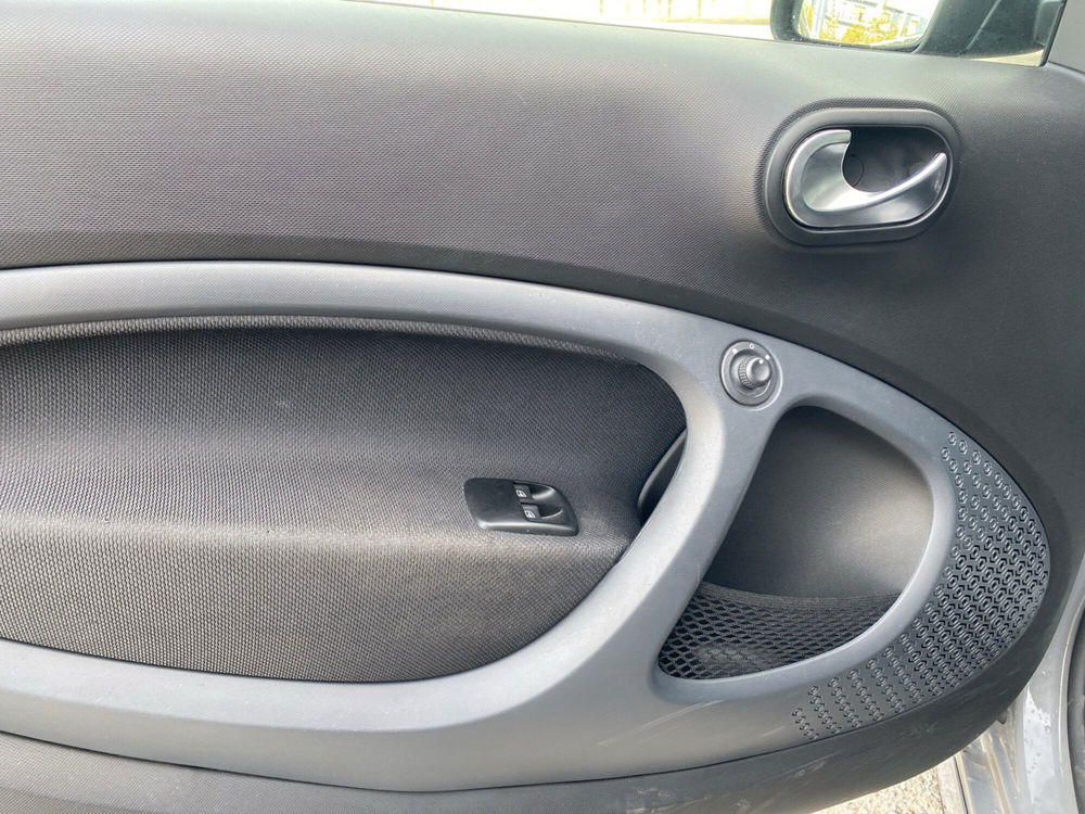 smart Fortwo usata a Pescara (7)