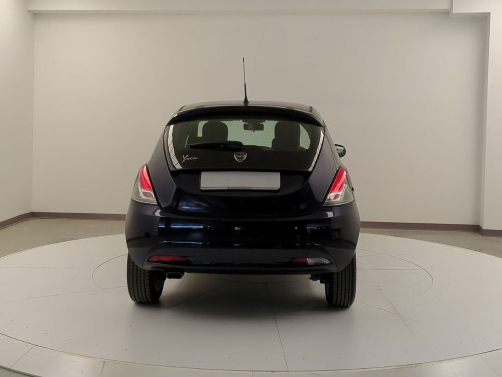 Lancia Ypsilon usata a Avellino (6)