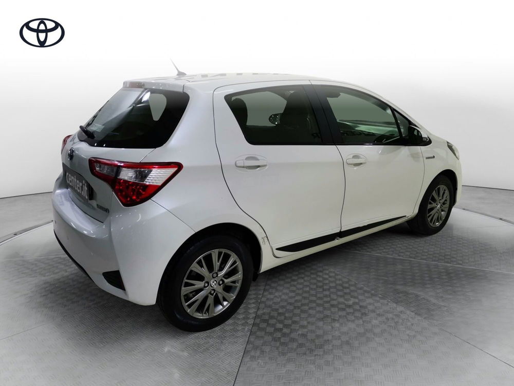 Toyota Yaris usata a Salerno (4)