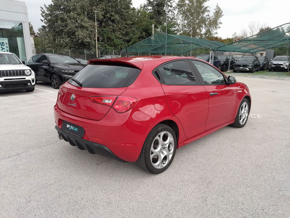 Alfa Romeo Giulietta usata a Ancona (5)