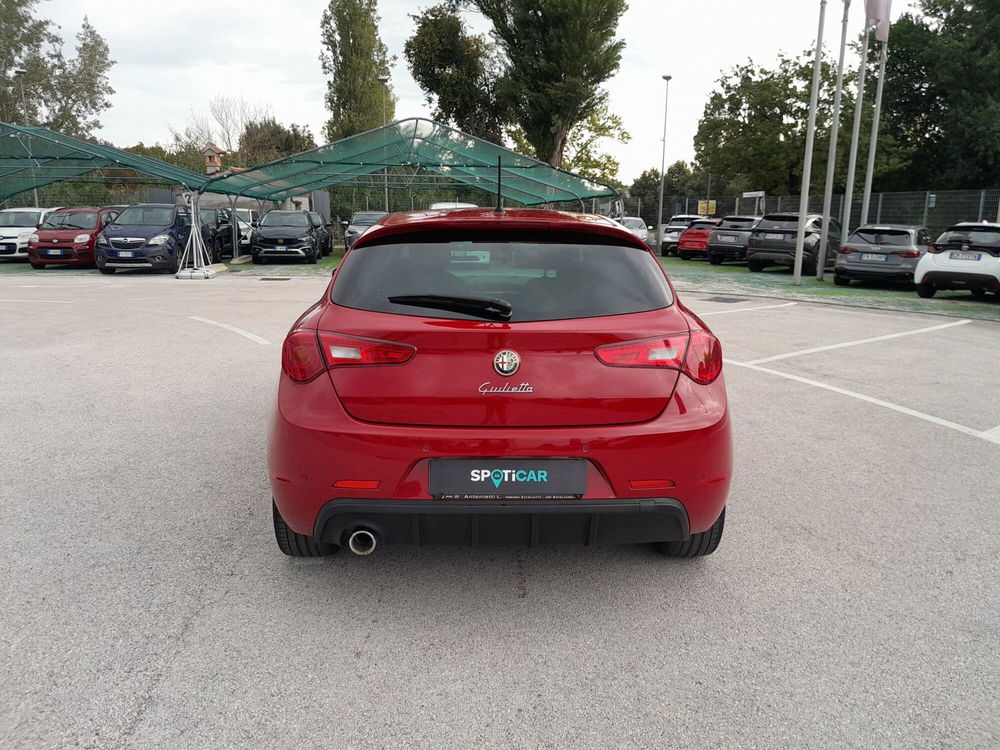 Alfa Romeo Giulietta usata a Ancona (6)