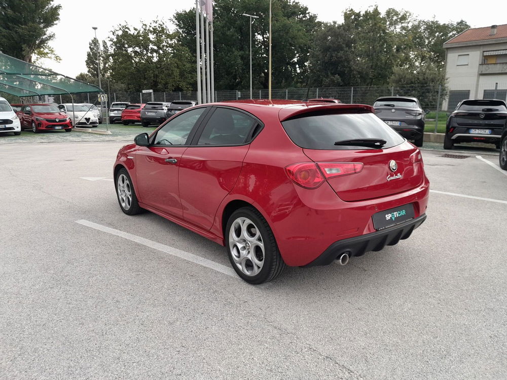 Alfa Romeo Giulietta usata a Ancona (7)