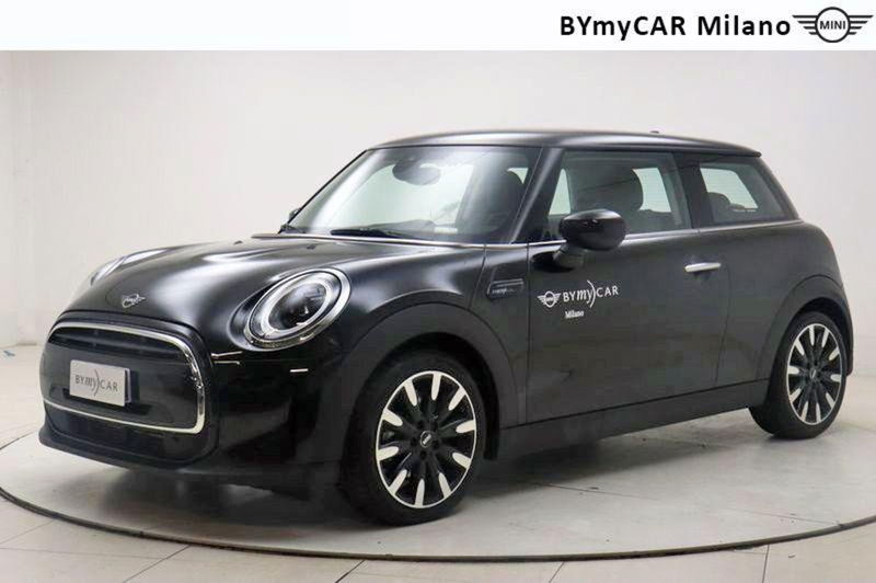 MINI Mini 1.5 Cooper Business  del 2024 usata a Milano