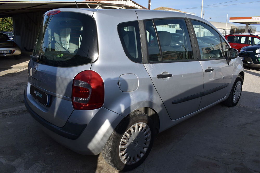 Renault Grand Modus usata a Catania (4)