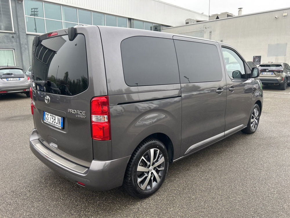 Toyota Proace Verso usata a Piacenza (7)