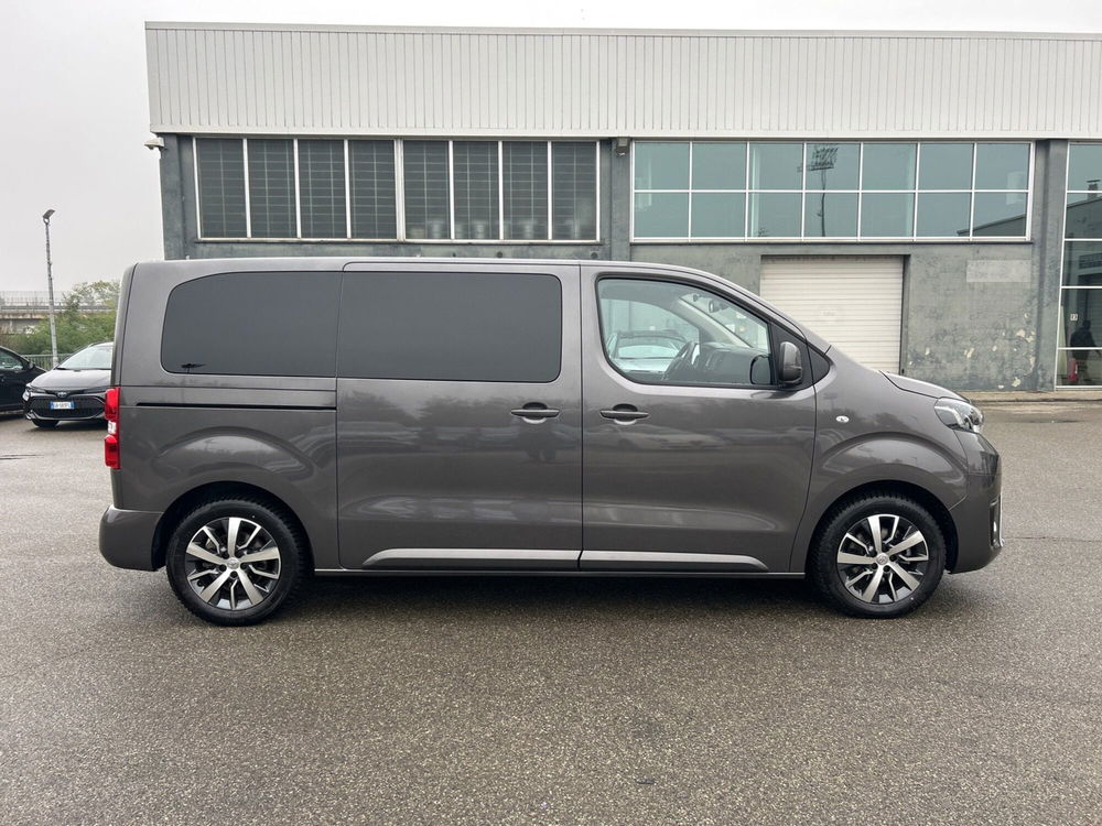 Toyota Proace Verso usata a Piacenza (8)