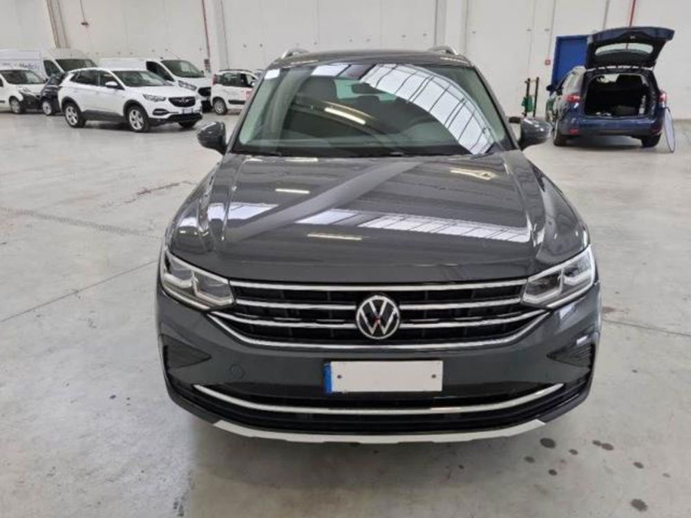 Volkswagen Tiguan usata a Parma (6)