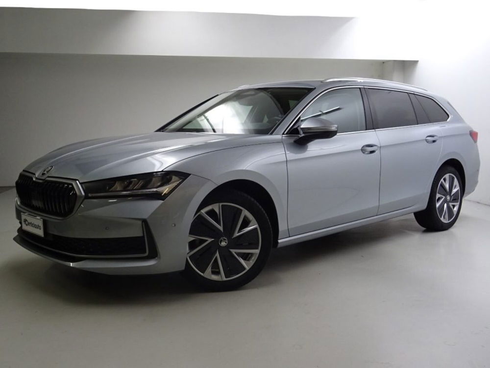 Skoda Superb Station Wagon usata a Como